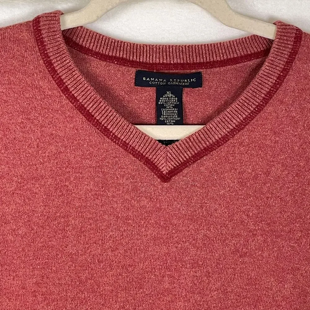 VTG Banana Republic XL Rust Burnt‎ Orange Cotton Cashmere V Neck Fall Sweater